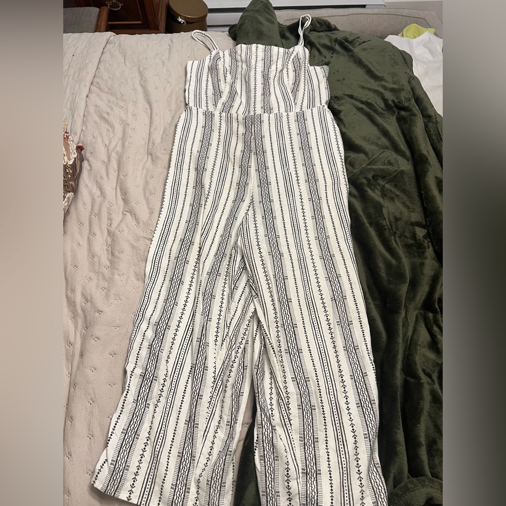 Old Navy Striped Wide-Leg Jumpsuit in White and Black